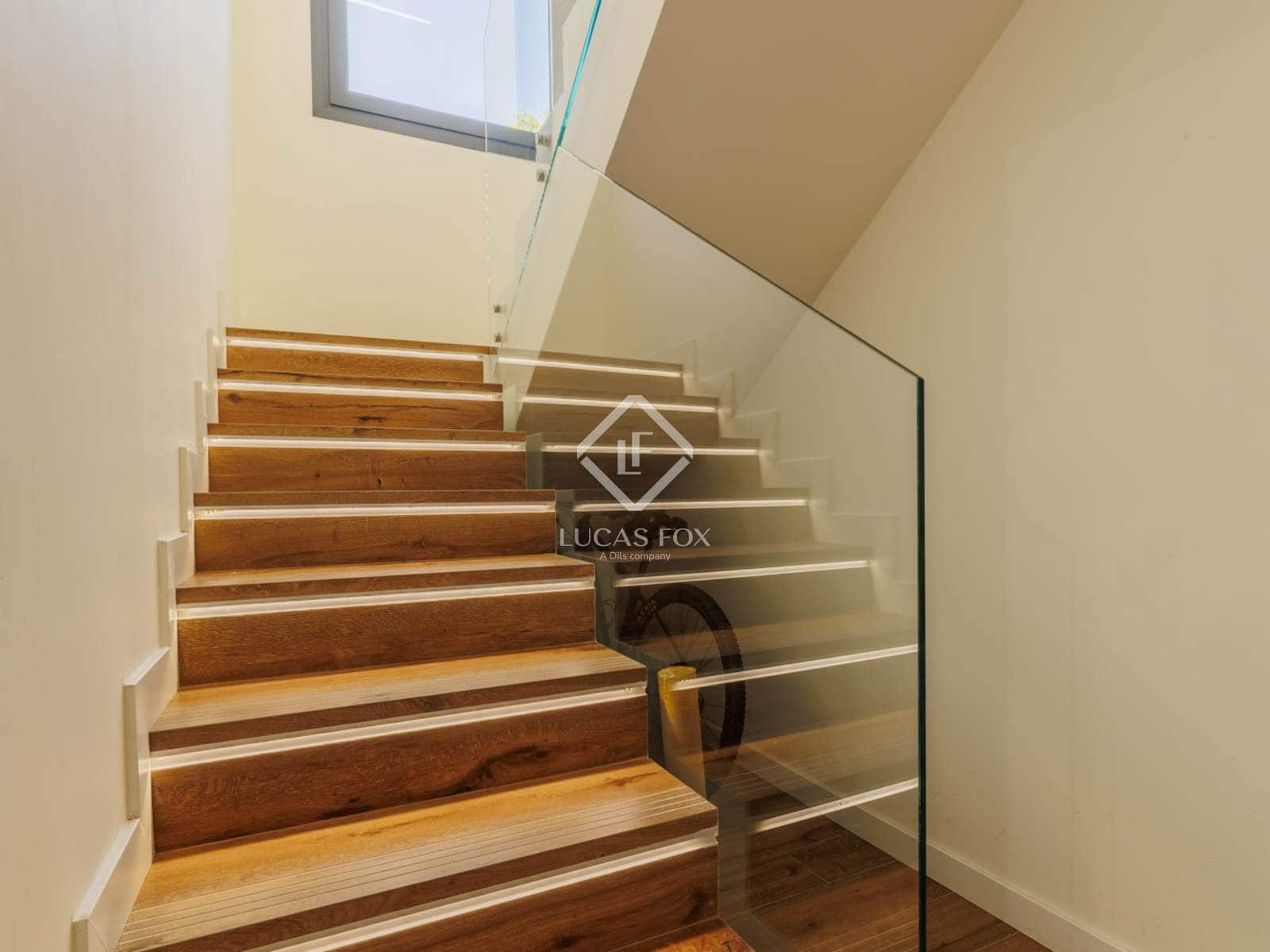 6 soveværelse Villa til salg i Boadilla del Monte med swimmingpool garage - € 3.300.000 (Ref: 9002445)