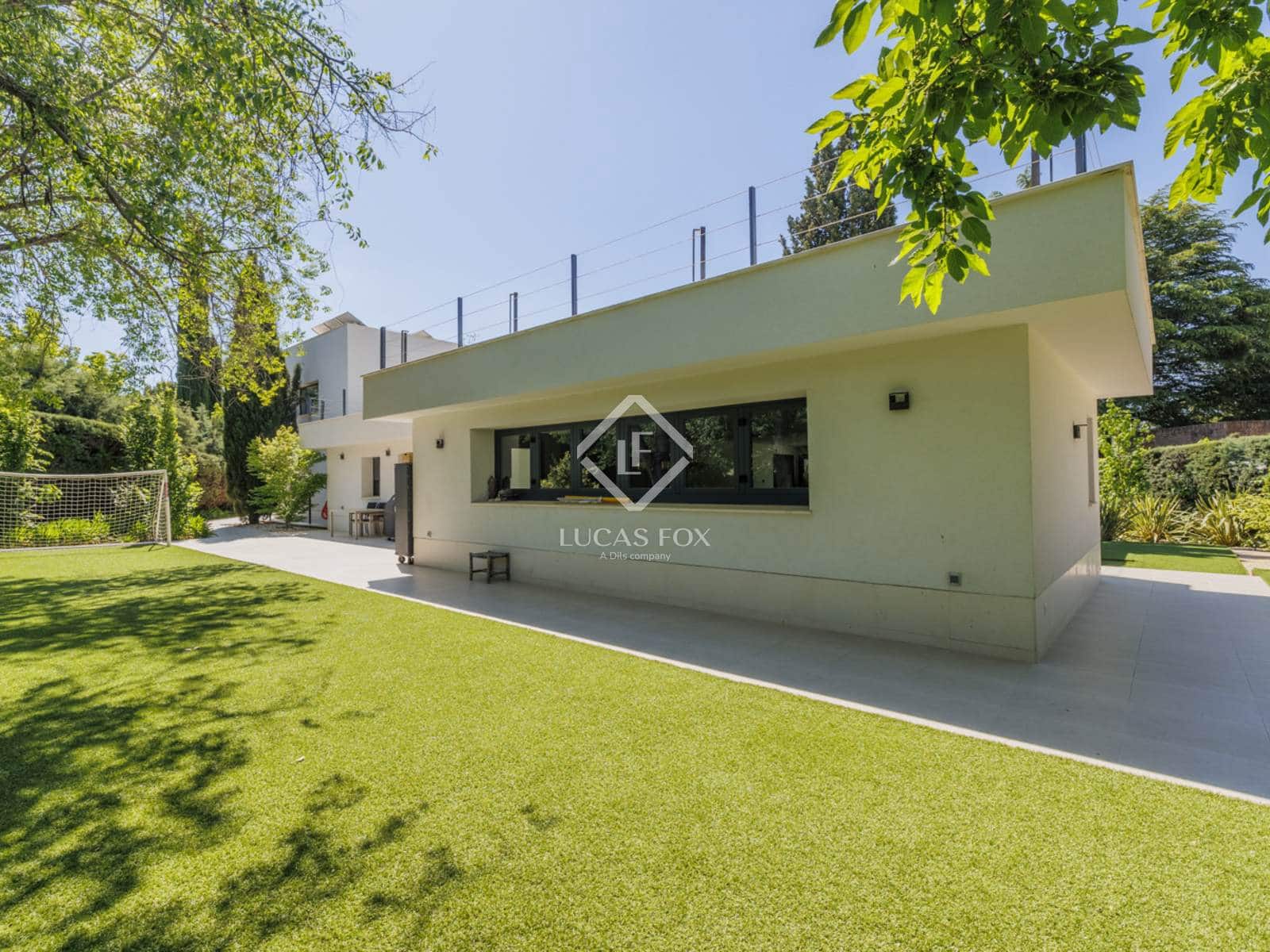 6 soveværelse Villa til salg i Boadilla del Monte med swimmingpool garage - € 3.300.000 (Ref: 9002445)