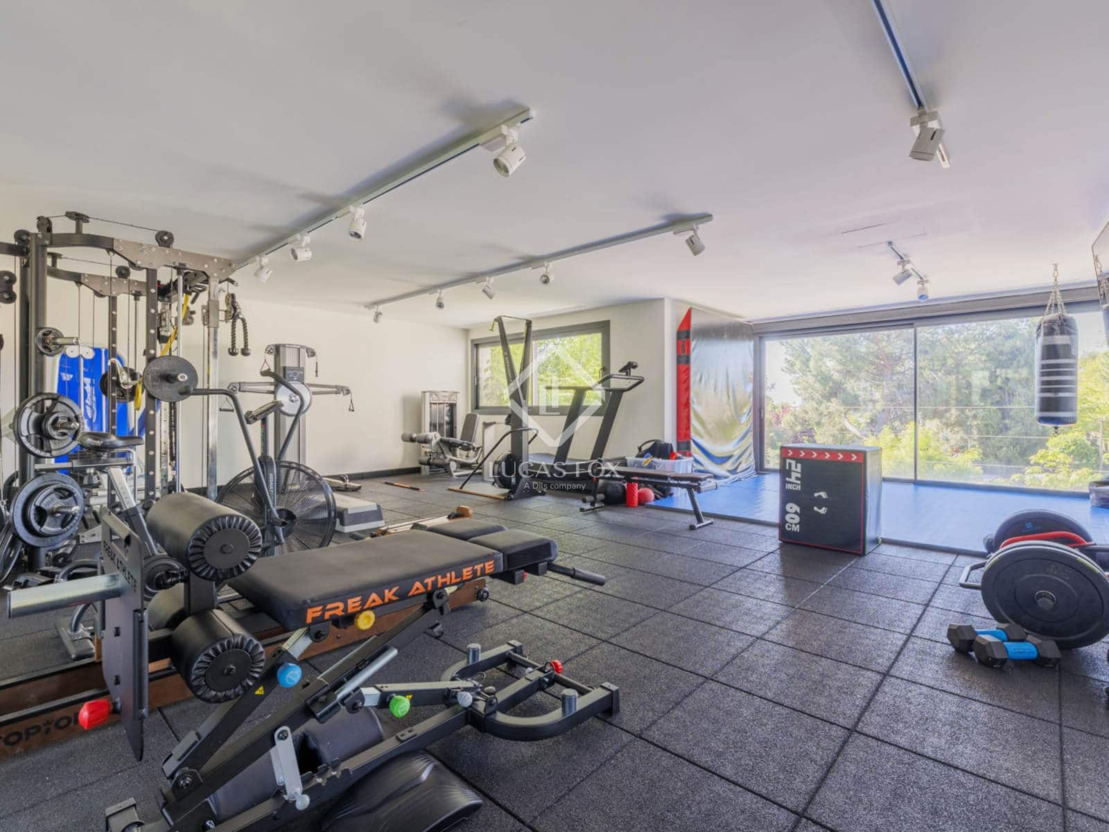 6 soveværelse Villa til salg i Boadilla del Monte med swimmingpool garage - € 3.300.000 (Ref: 9002445)