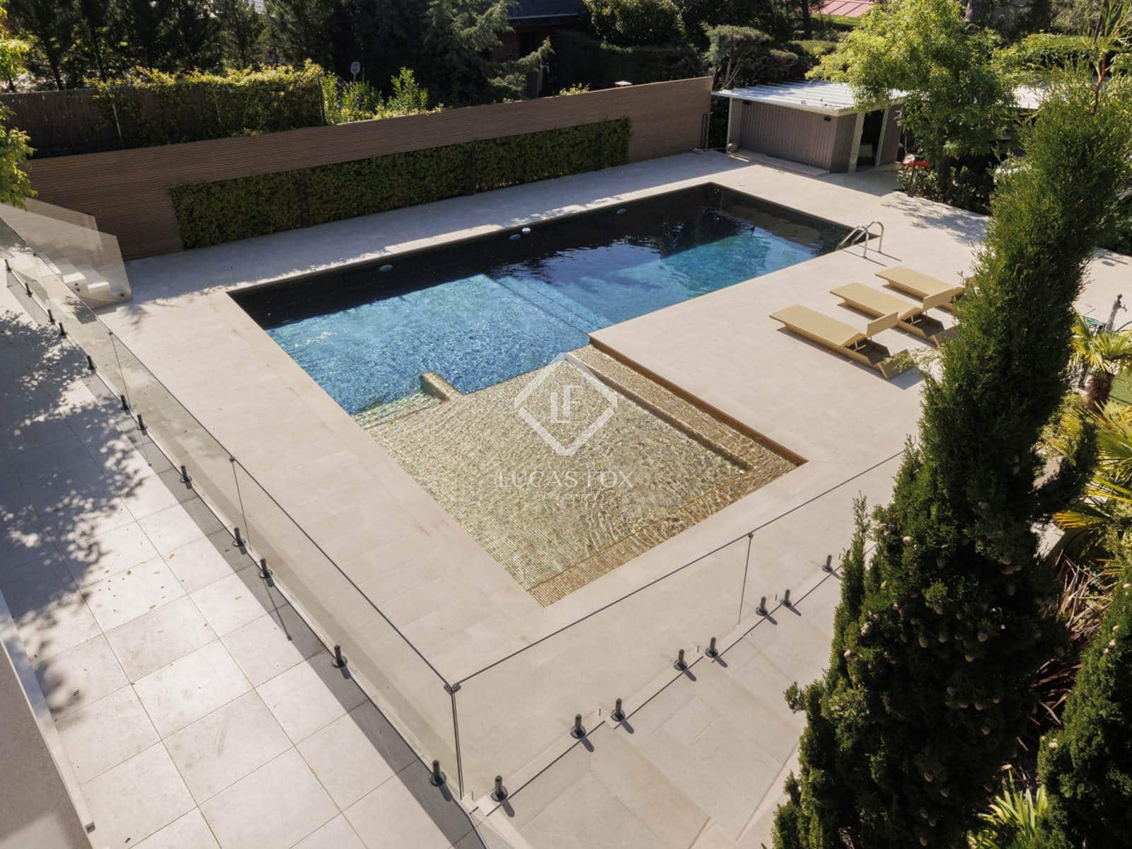 6 soveværelse Villa til salg i Boadilla del Monte med swimmingpool garage - € 3.300.000 (Ref: 9002445)