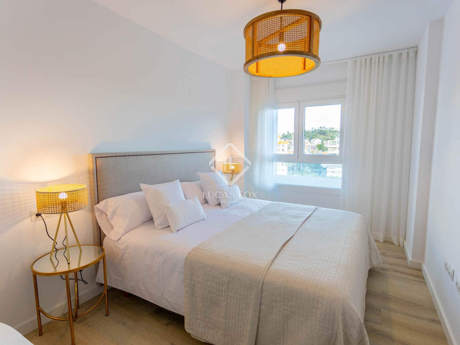 4 bedroom Apartment for sale in San Pedro de Alcantara with pool garage - € 675,000 (Ref: 9002446)