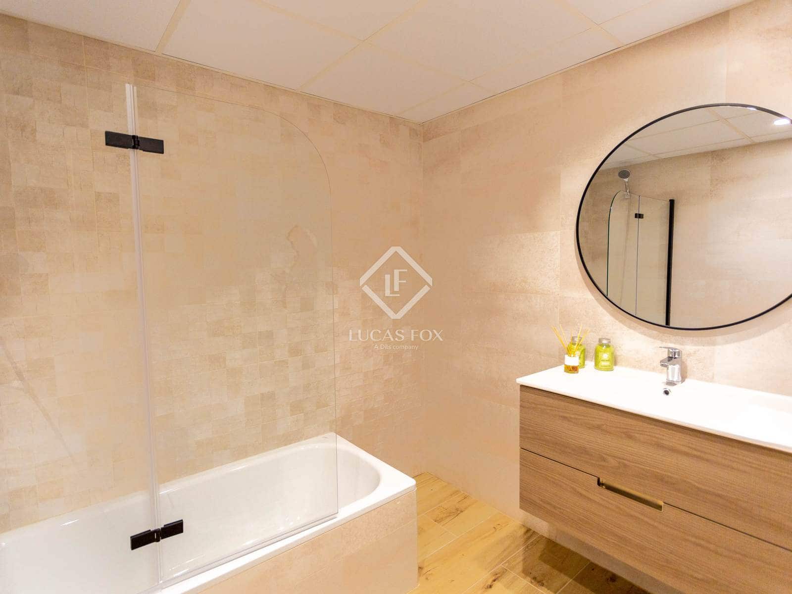 4 bedroom Apartment for sale in San Pedro de Alcantara with pool garage - € 675,000 (Ref: 9002446)