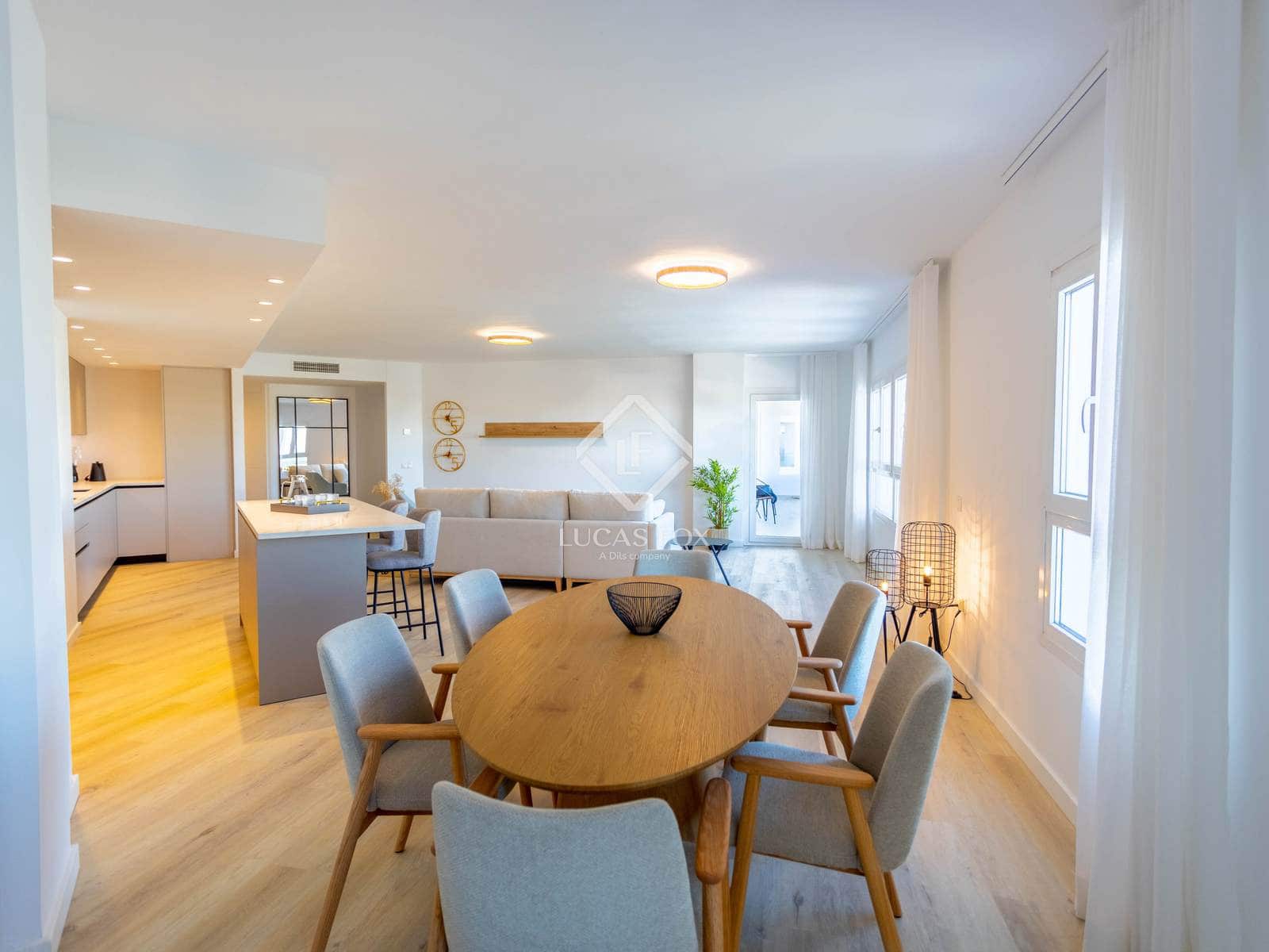 4 bedroom Apartment for sale in San Pedro de Alcantara with pool garage - € 675,000 (Ref: 9002446)