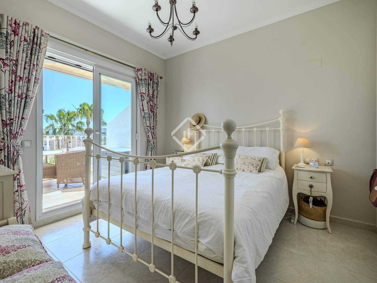 4 sypialnia Penthouse na sprzedaż w Javea / Xabia z basenem garażem - 699 000 € (Ref: 9002447)