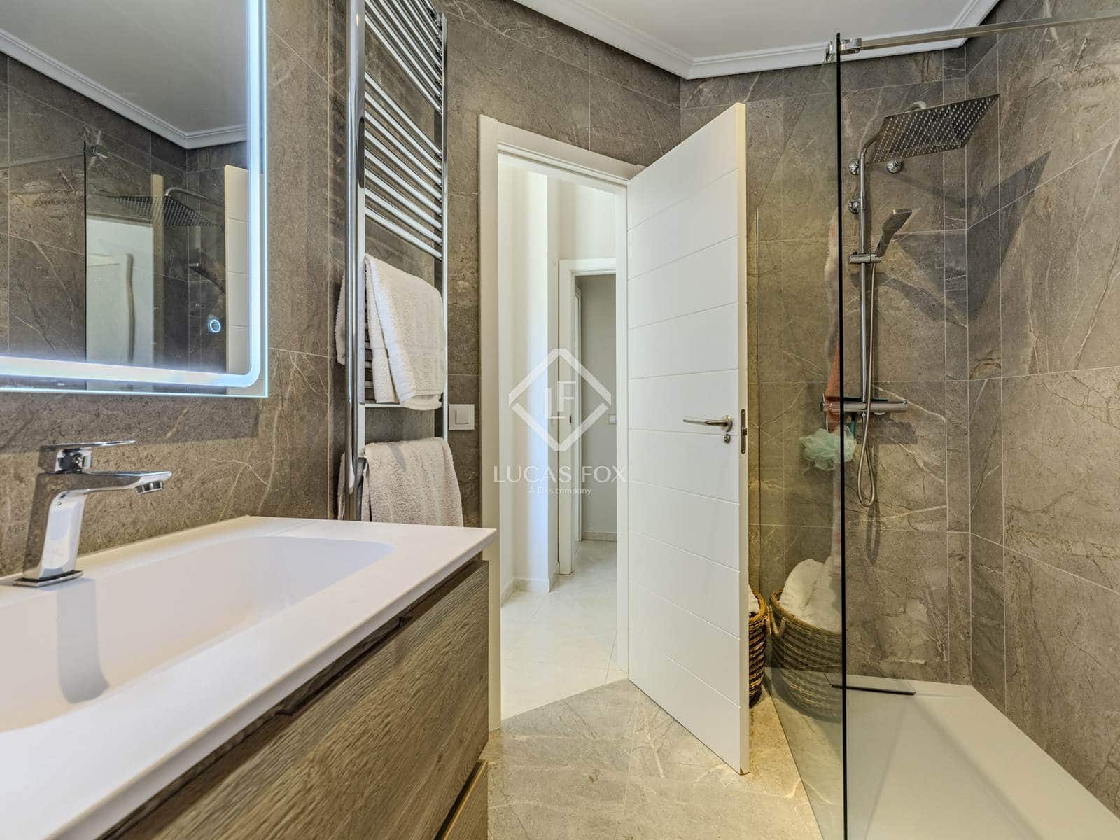 4 sypialnia Penthouse na sprzedaż w Javea / Xabia z basenem garażem - 699 000 € (Ref: 9002447)