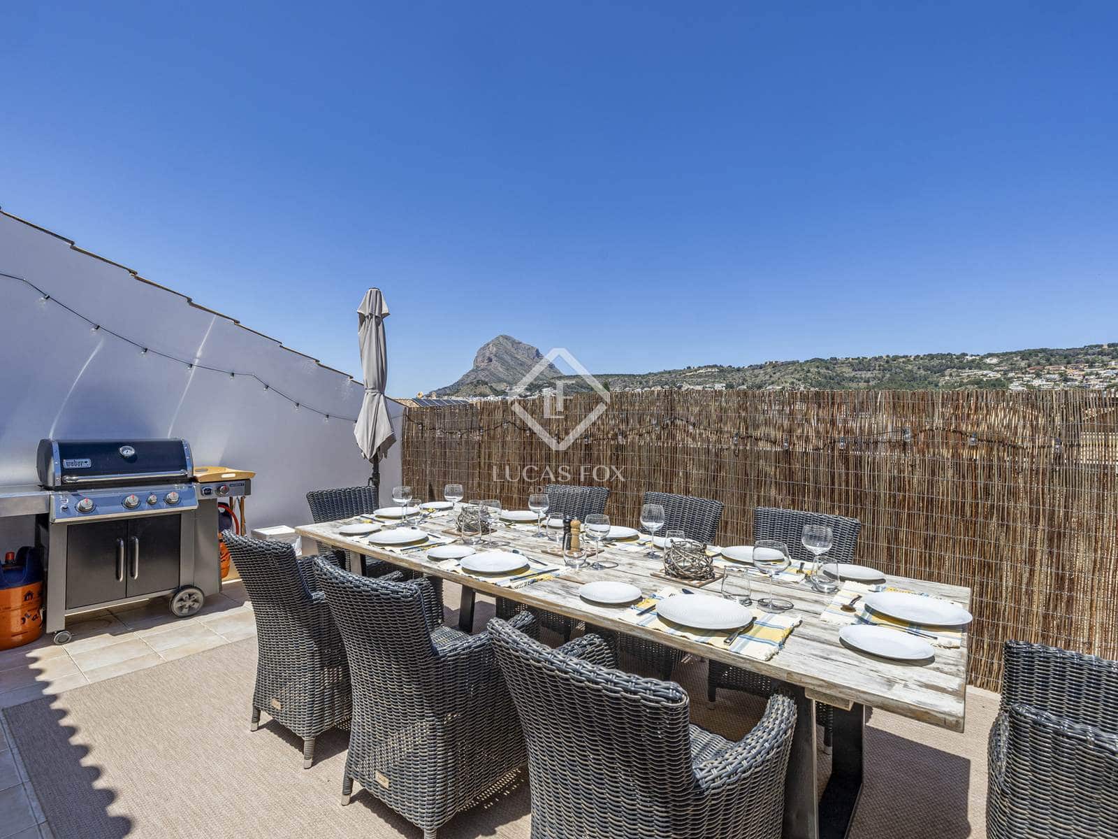 4 sypialnia Penthouse na sprzedaż w Javea / Xabia z basenem garażem - 699 000 € (Ref: 9002447)