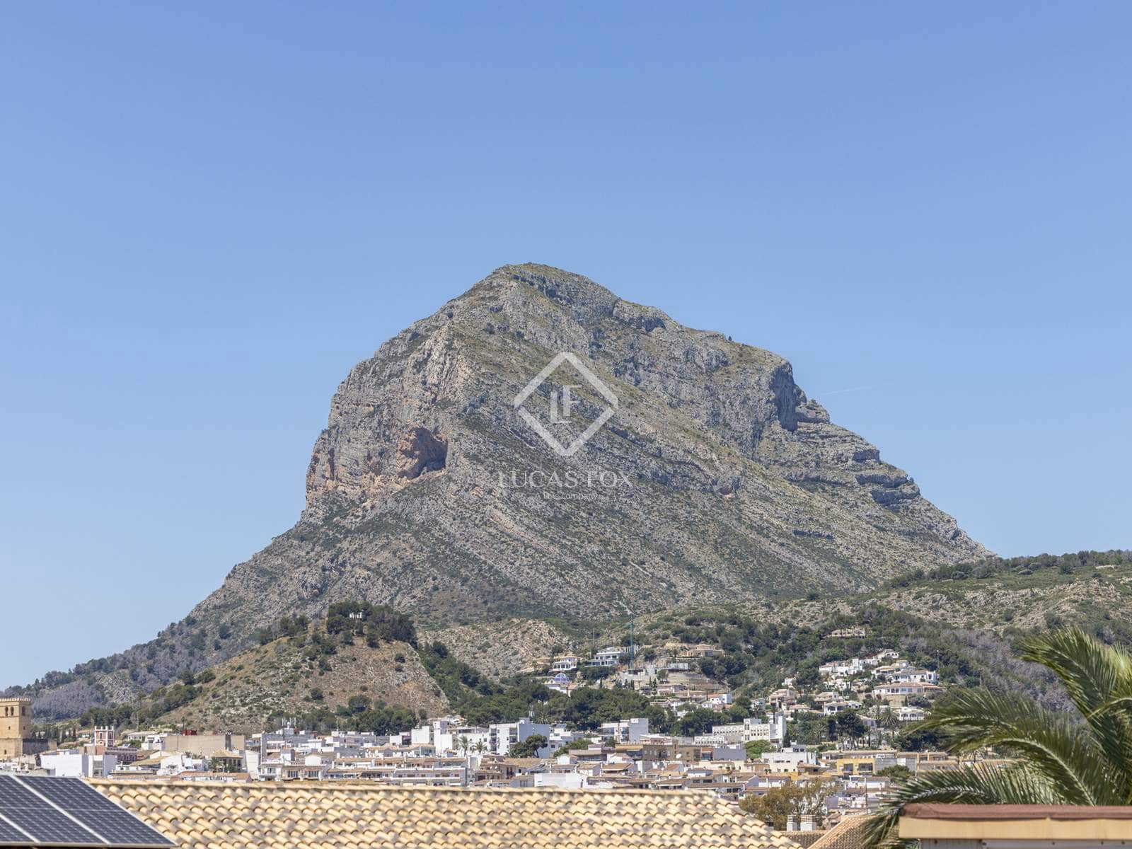 4 sypialnia Penthouse na sprzedaż w Javea / Xabia z basenem garażem - 699 000 € (Ref: 9002447)