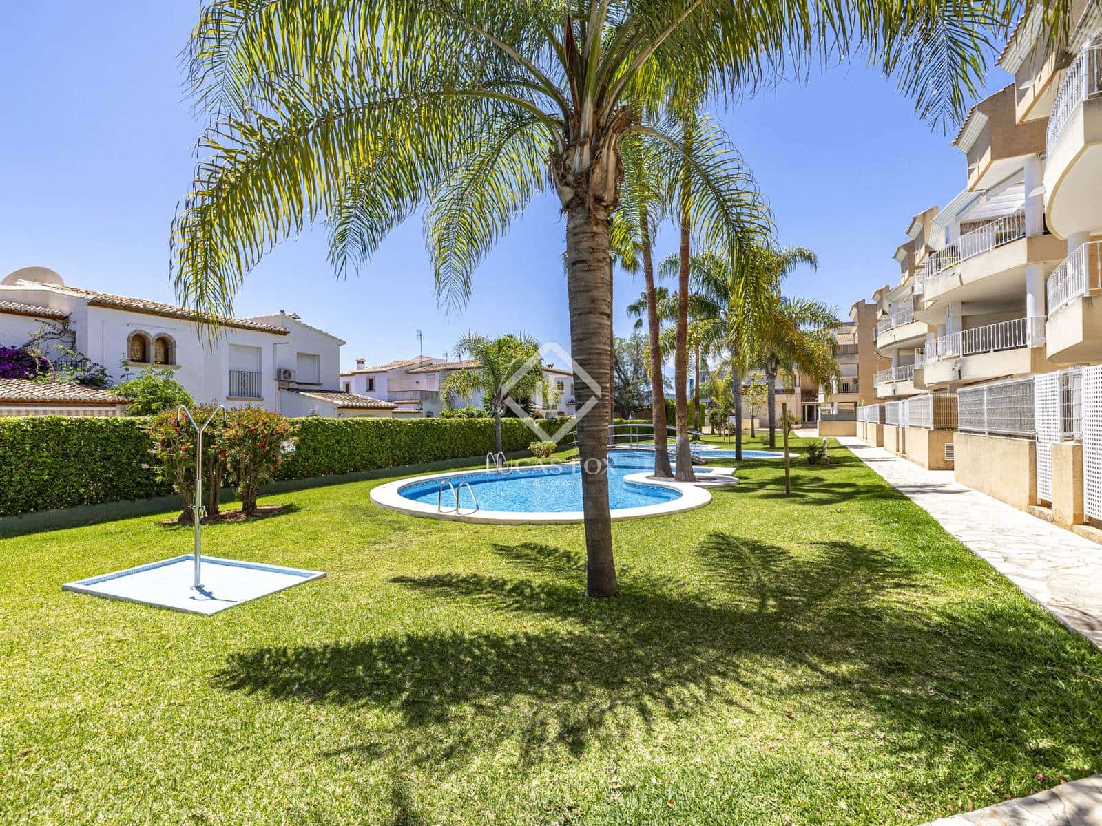 4 sypialnia Penthouse na sprzedaż w Javea / Xabia z basenem garażem - 699 000 € (Ref: 9002447)