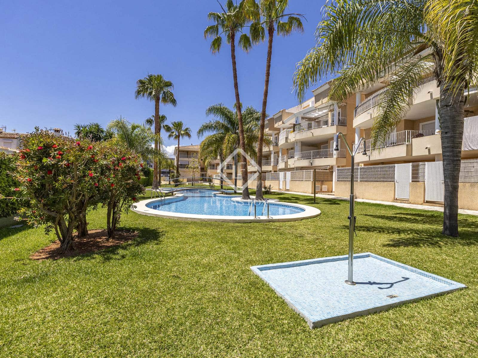 4 sypialnia Penthouse na sprzedaż w Javea / Xabia z basenem garażem - 699 000 € (Ref: 9002447)
