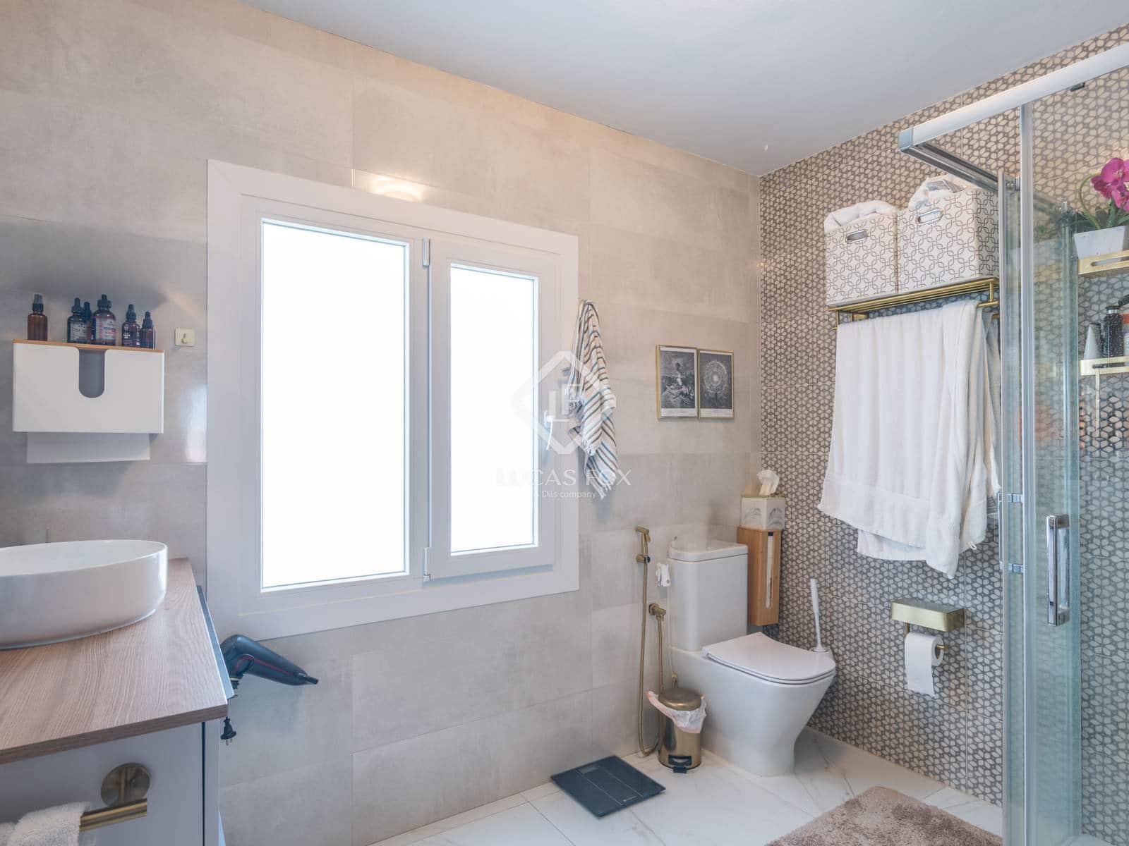 5 soveværelse Lejlighed til salg i Malaga by - € 595.000 (Ref: 9003481)