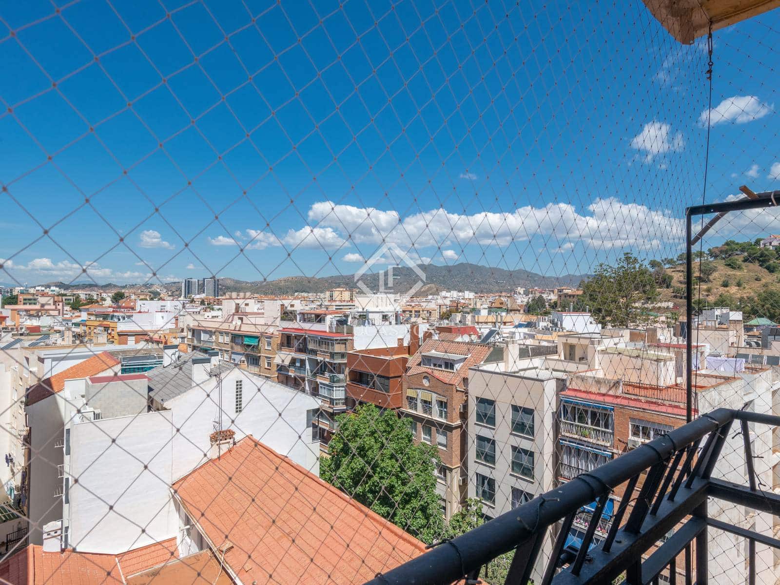 5 soveværelse Lejlighed til salg i Malaga by - € 595.000 (Ref: 9003481)