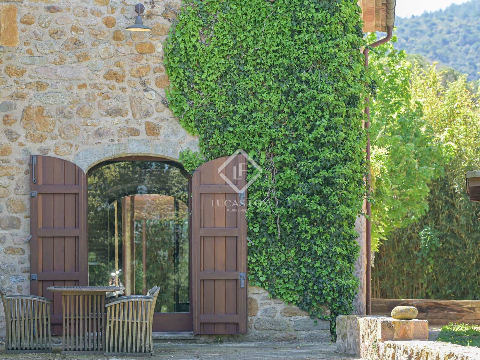 5 soveværelse Finca/Landehus til salg i Santa Cristina d'Aro med garage - € 1.710.000 (Ref: 9003979)