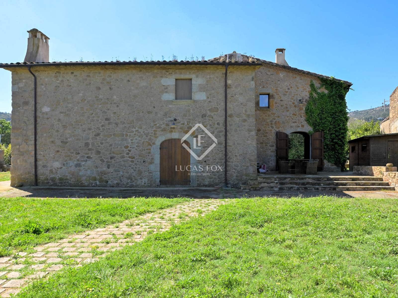 5 soveværelse Finca/Landehus til salg i Santa Cristina d'Aro med garage - € 1.710.000 (Ref: 9003979)