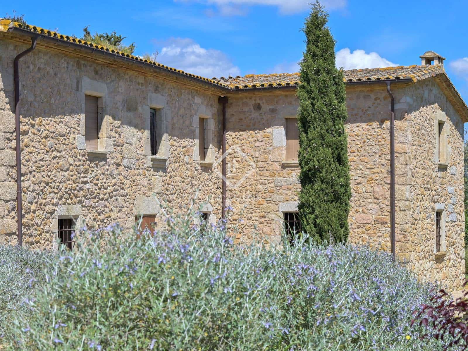 5 soveværelse Finca/Landehus til salg i Santa Cristina d'Aro med garage - € 1.710.000 (Ref: 9003979)