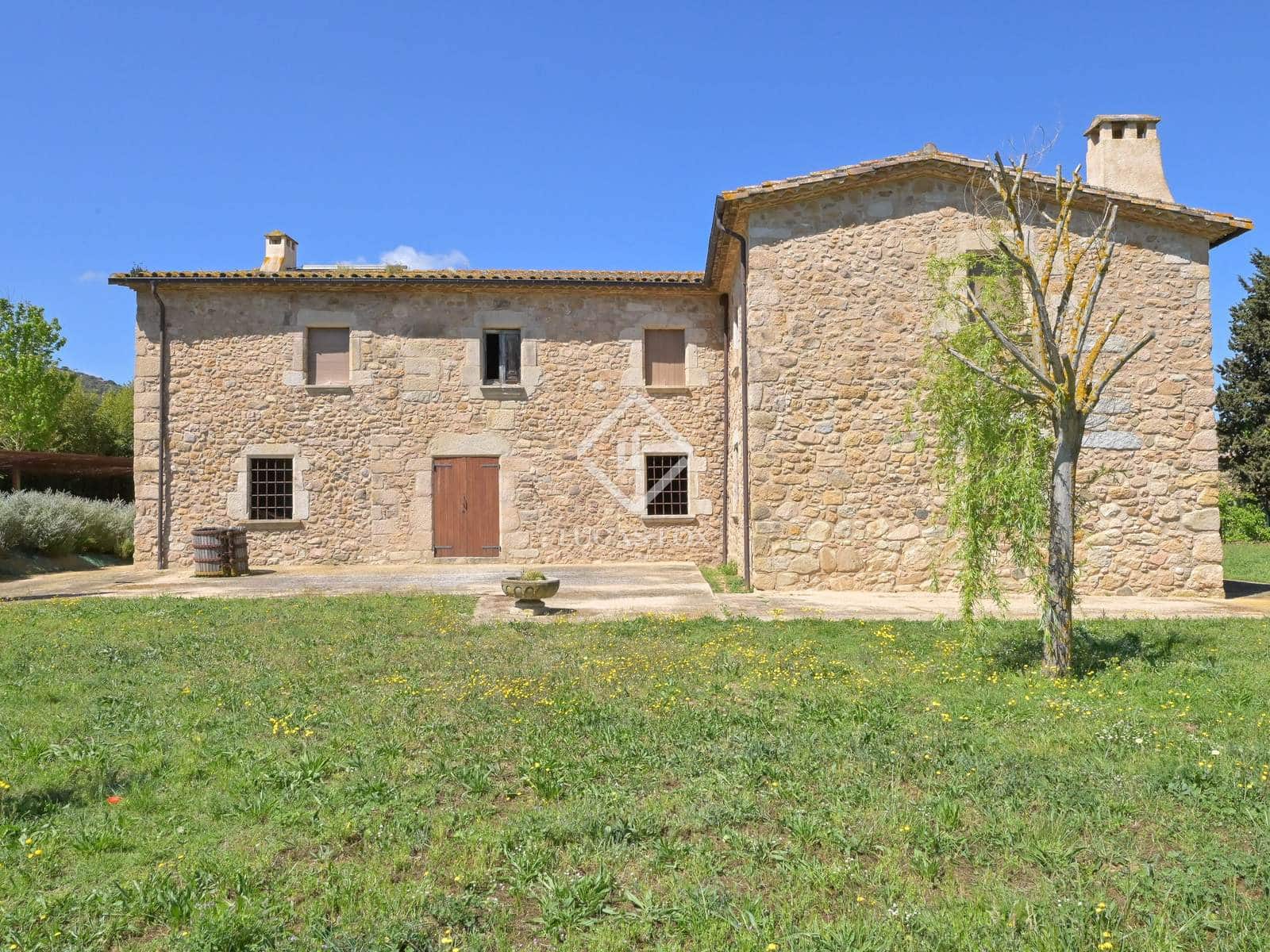 5 soveværelse Finca/Landehus til salg i Santa Cristina d'Aro med garage - € 1.710.000 (Ref: 9003979)