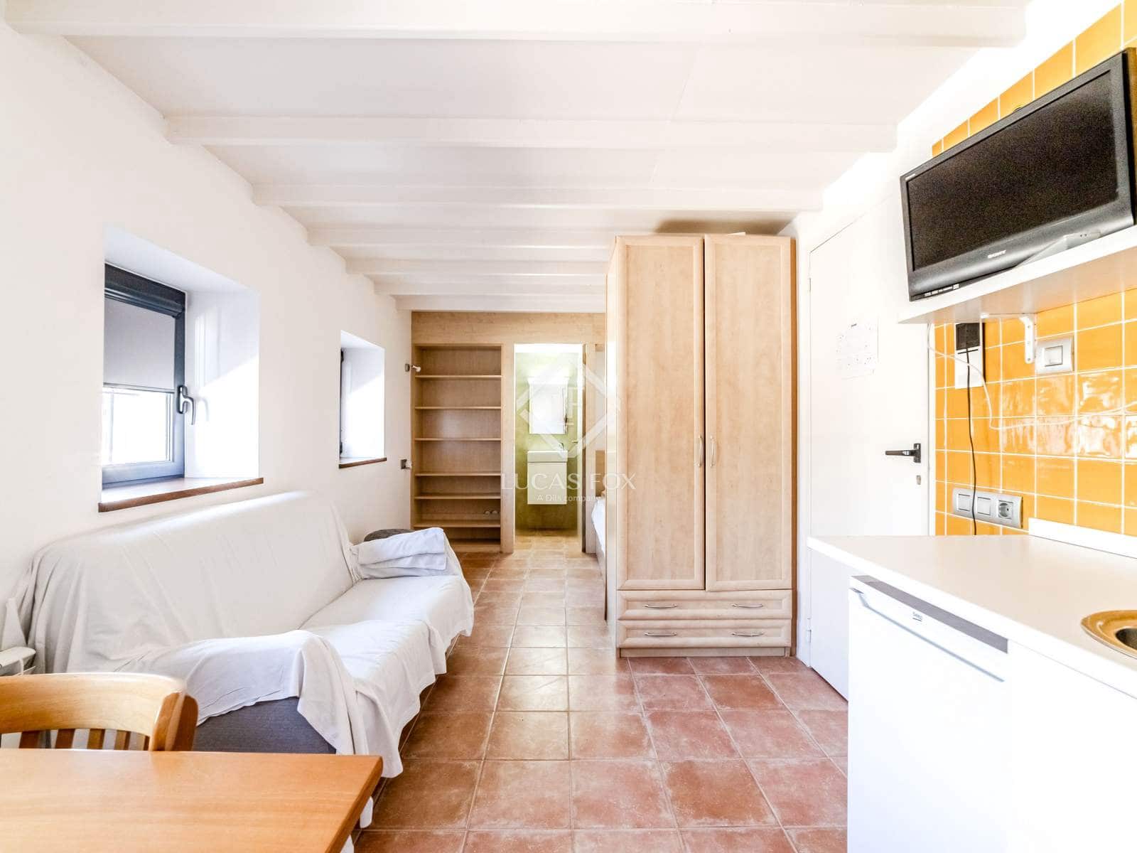 6 soveværelse Finca/Landehus til salg i La Granada med swimmingpool garage - € 1.690.000 (Ref: 9003980)