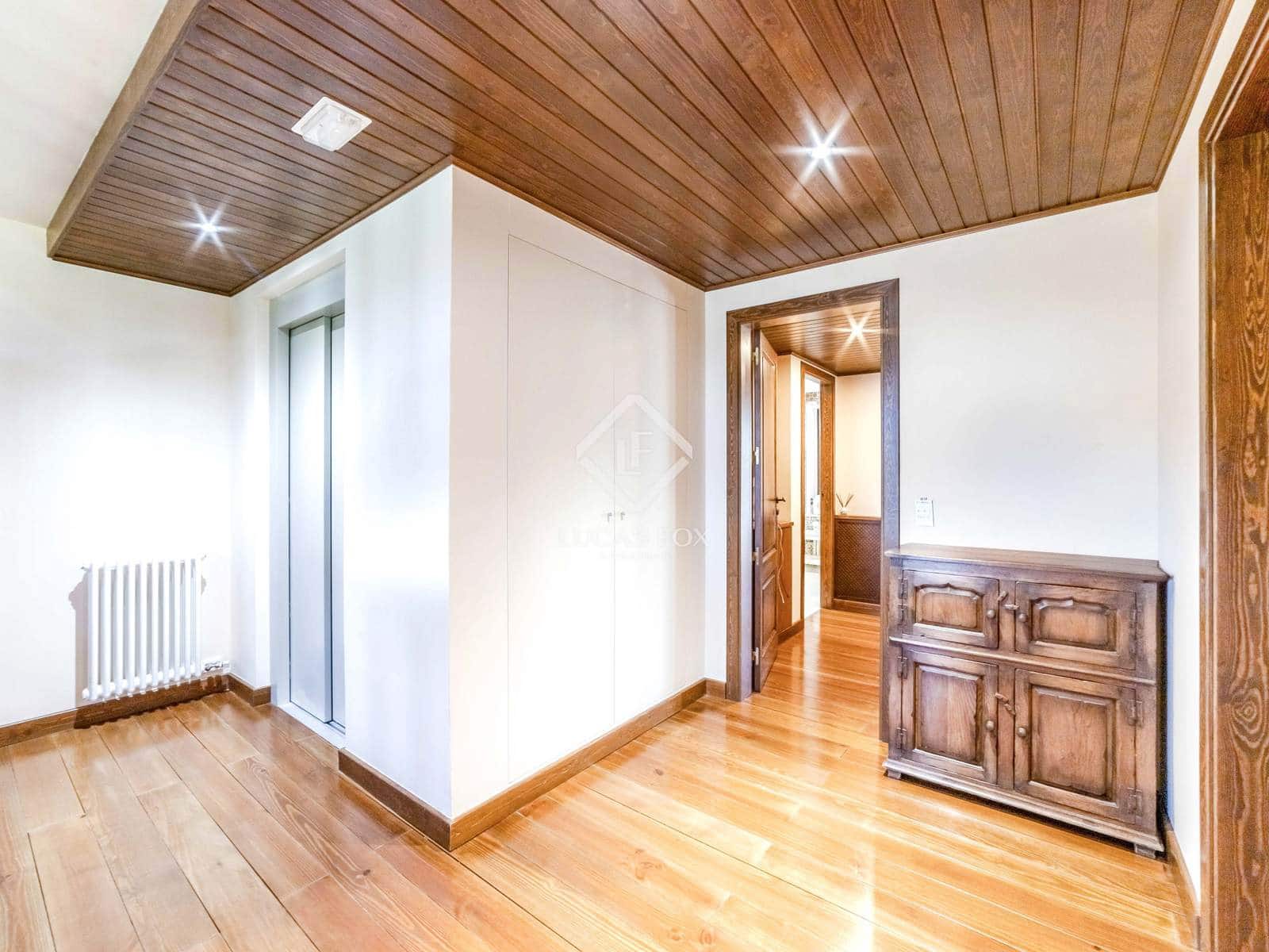 6 soveværelse Finca/Landehus til salg i La Granada med swimmingpool garage - € 1.690.000 (Ref: 9003980)