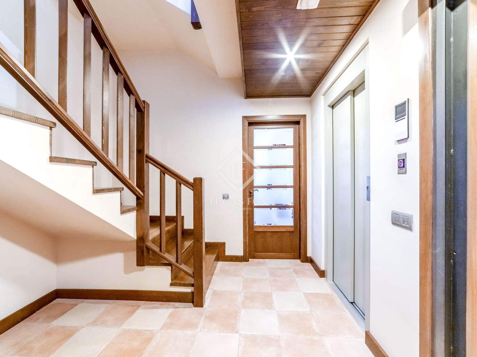 6 soveværelse Finca/Landehus til salg i La Granada med swimmingpool garage - € 1.690.000 (Ref: 9003980)