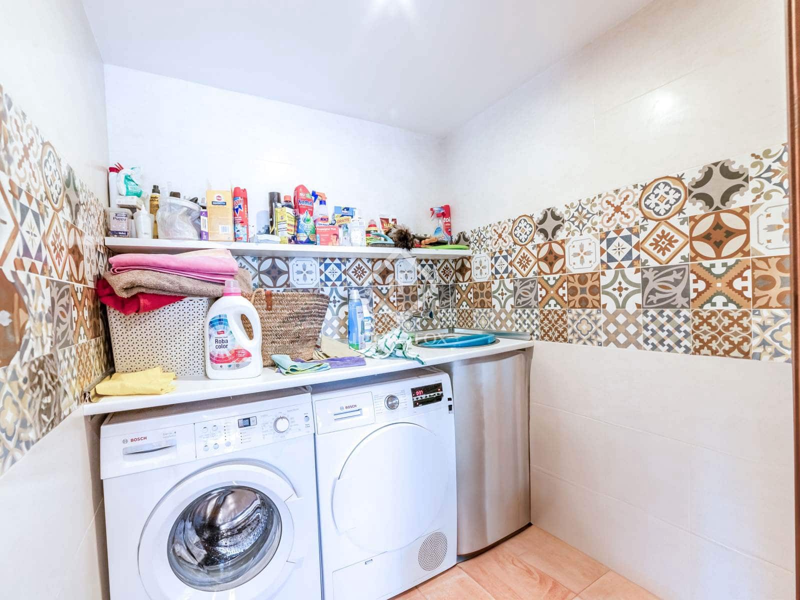 6 soveværelse Finca/Landehus til salg i La Granada med swimmingpool garage - € 1.690.000 (Ref: 9003980)