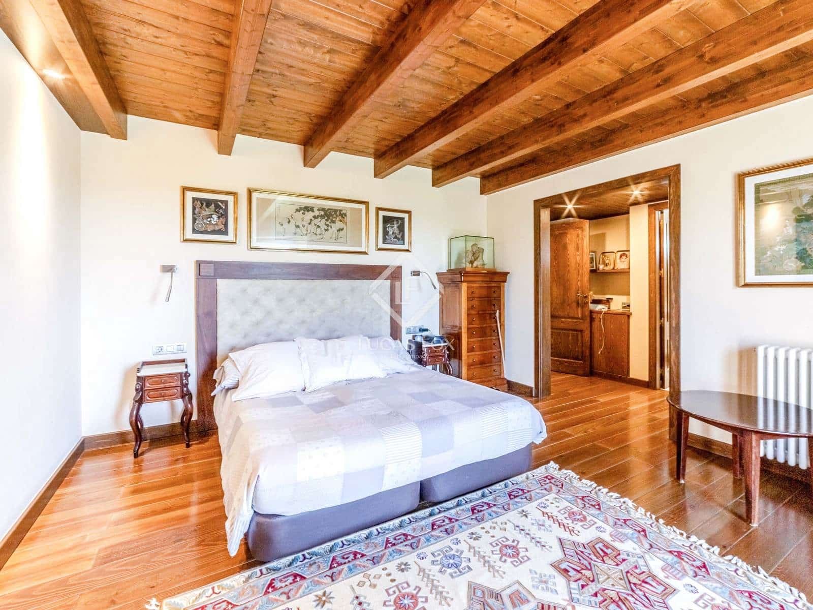 6 soveværelse Finca/Landehus til salg i La Granada med swimmingpool garage - € 1.690.000 (Ref: 9003980)