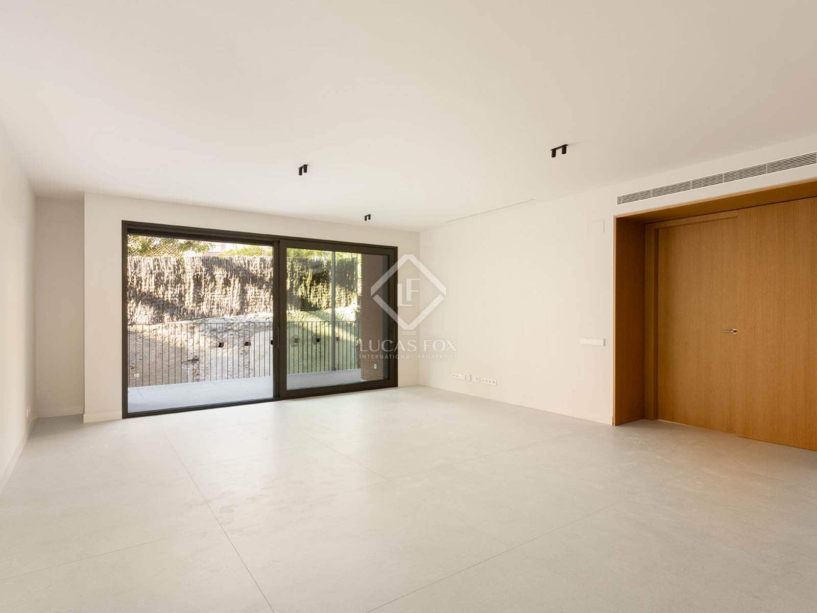 4 bedroom Apartment for sale in Barcelona city with pool garage - € 1,726,000 (Ref: 9004187)