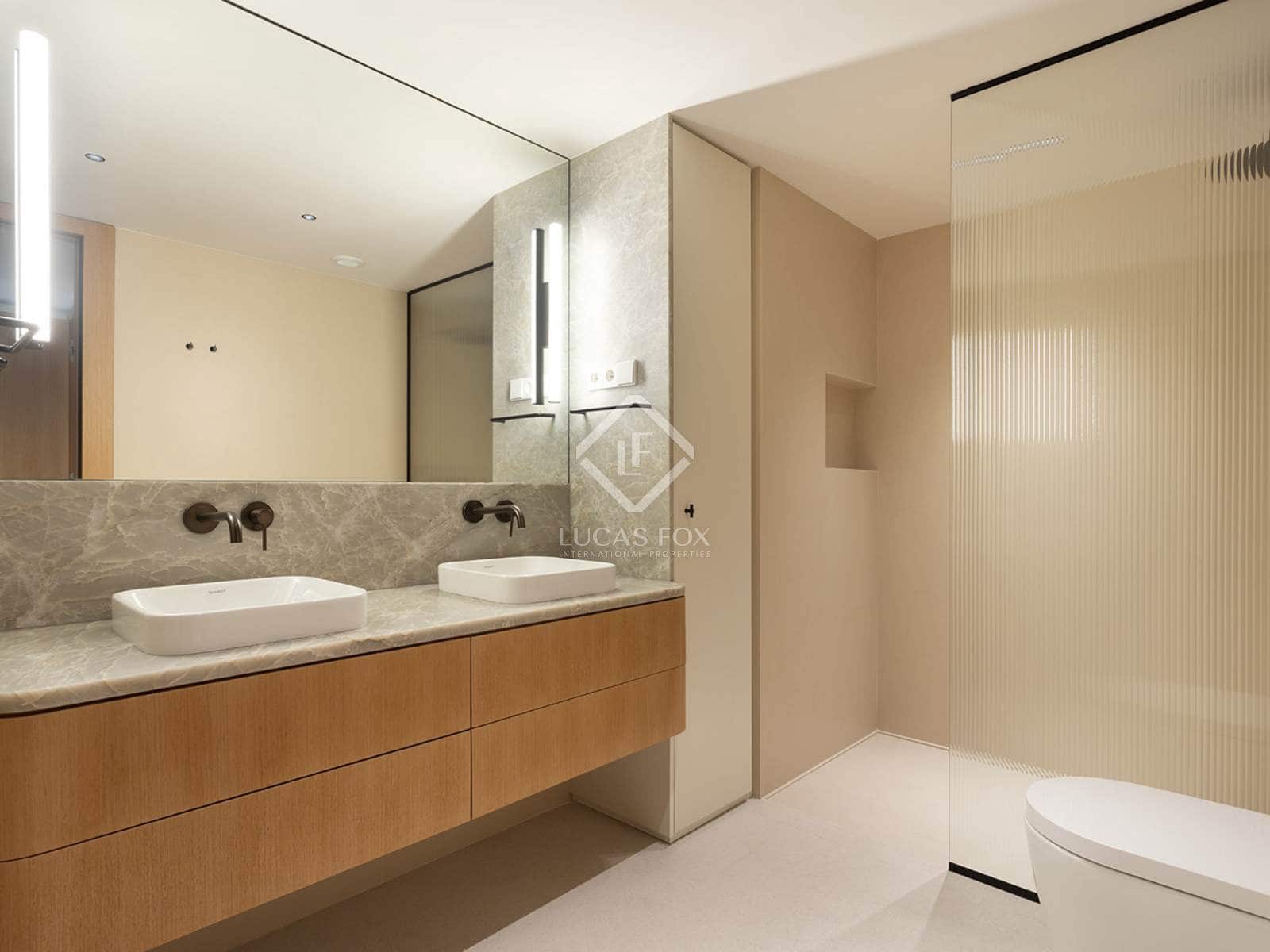 4 bedroom Apartment for sale in Barcelona city with pool garage - € 1,726,000 (Ref: 9004187)