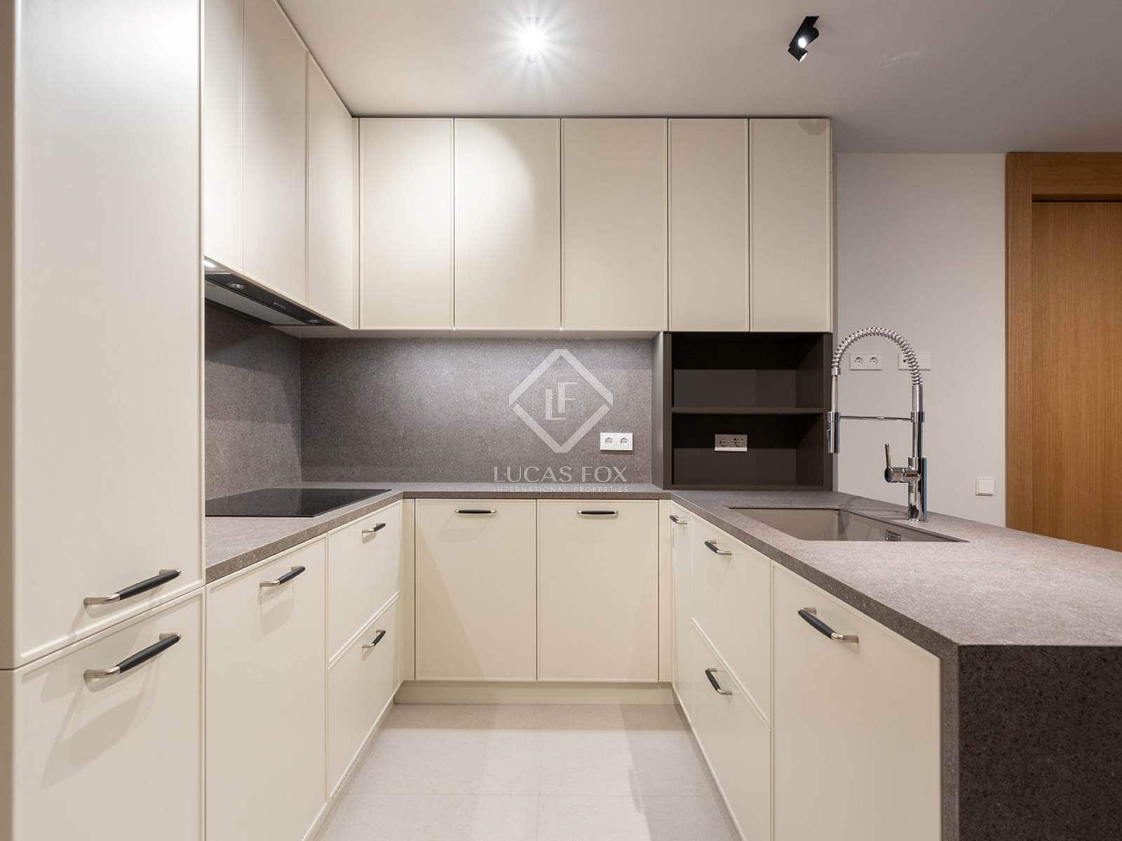 4 slaapkamer Appartement te koop in Barcelona stad met zwembad garage - € 1.690.000 (Ref: 9004190)