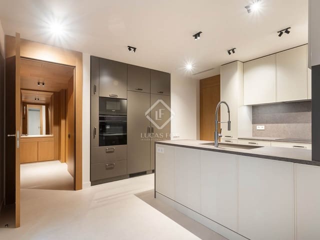 4 slaapkamer Appartement te koop in Barcelona stad met zwembad garage - € 1.690.000 (Ref: 9004190)