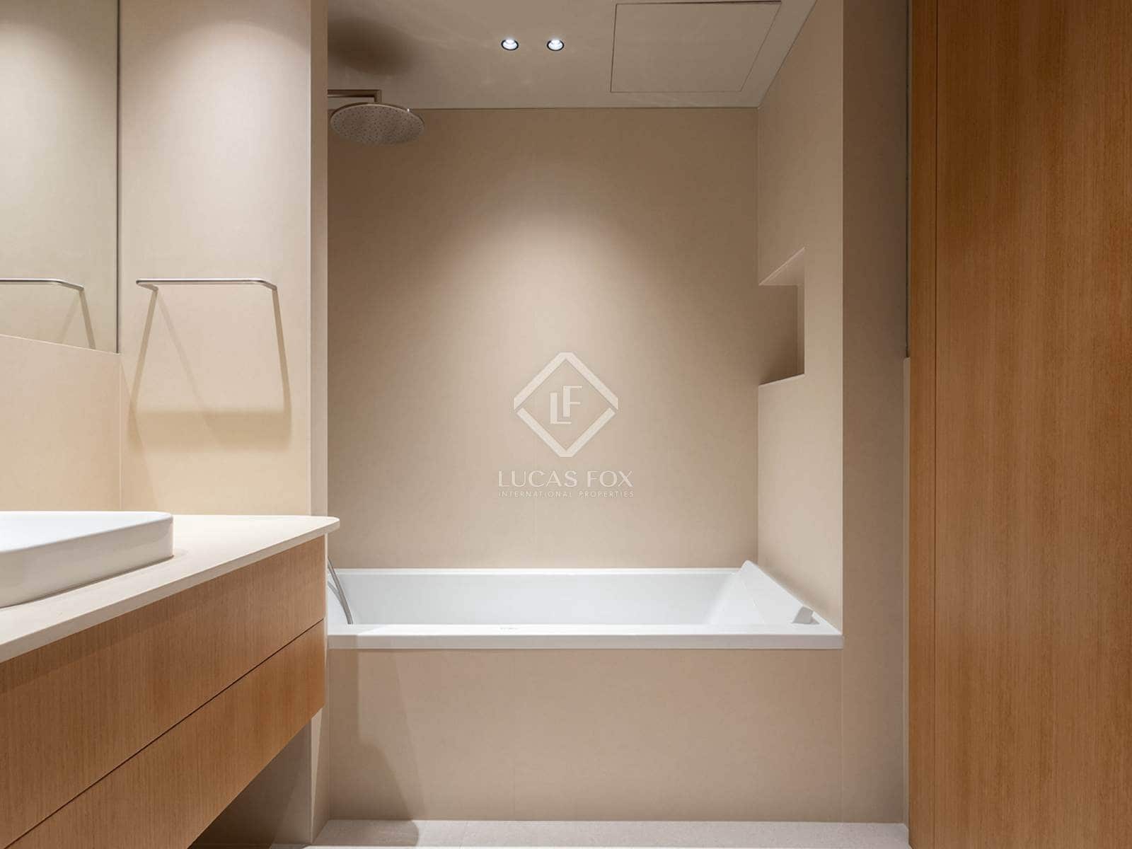 4 slaapkamer Appartement te koop in Barcelona stad met zwembad garage - € 1.690.000 (Ref: 9004190)