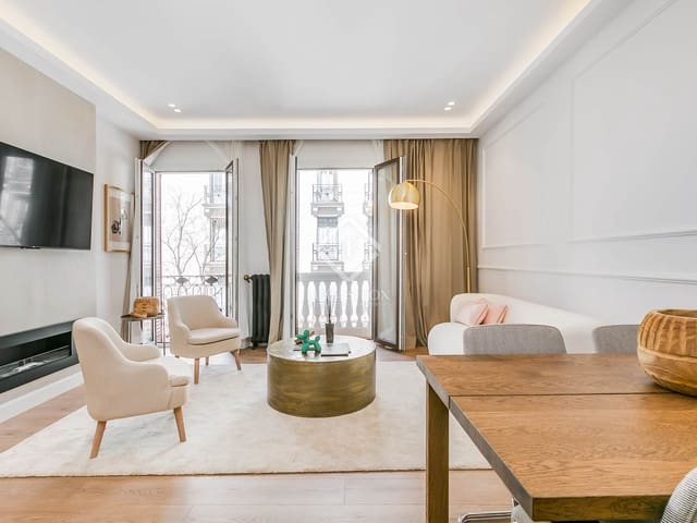 2 makuuhuone Huoneisto myytävänä paikassa Recoletos, Madrid kaupunki - 1 550 000 € (Ref: 9004199)