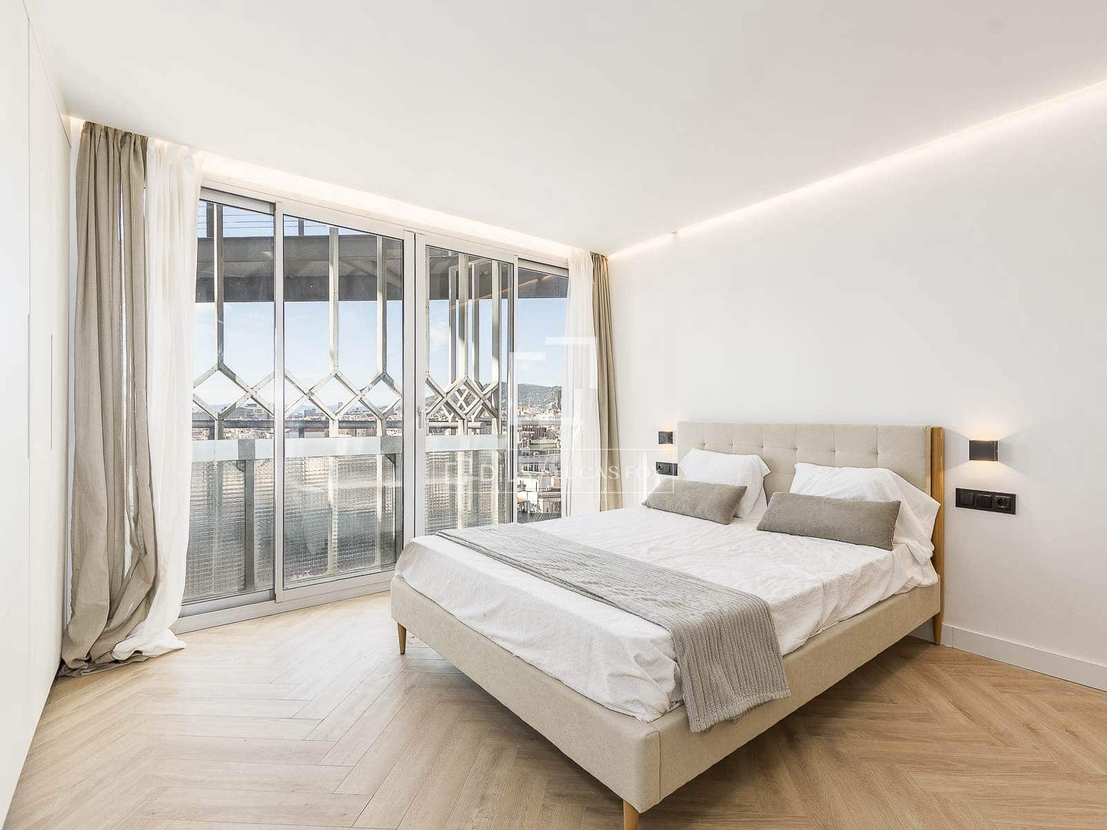 2 soverom Leilighet til salgs i Barcelona by - € 845 000 (Ref: 9004624)