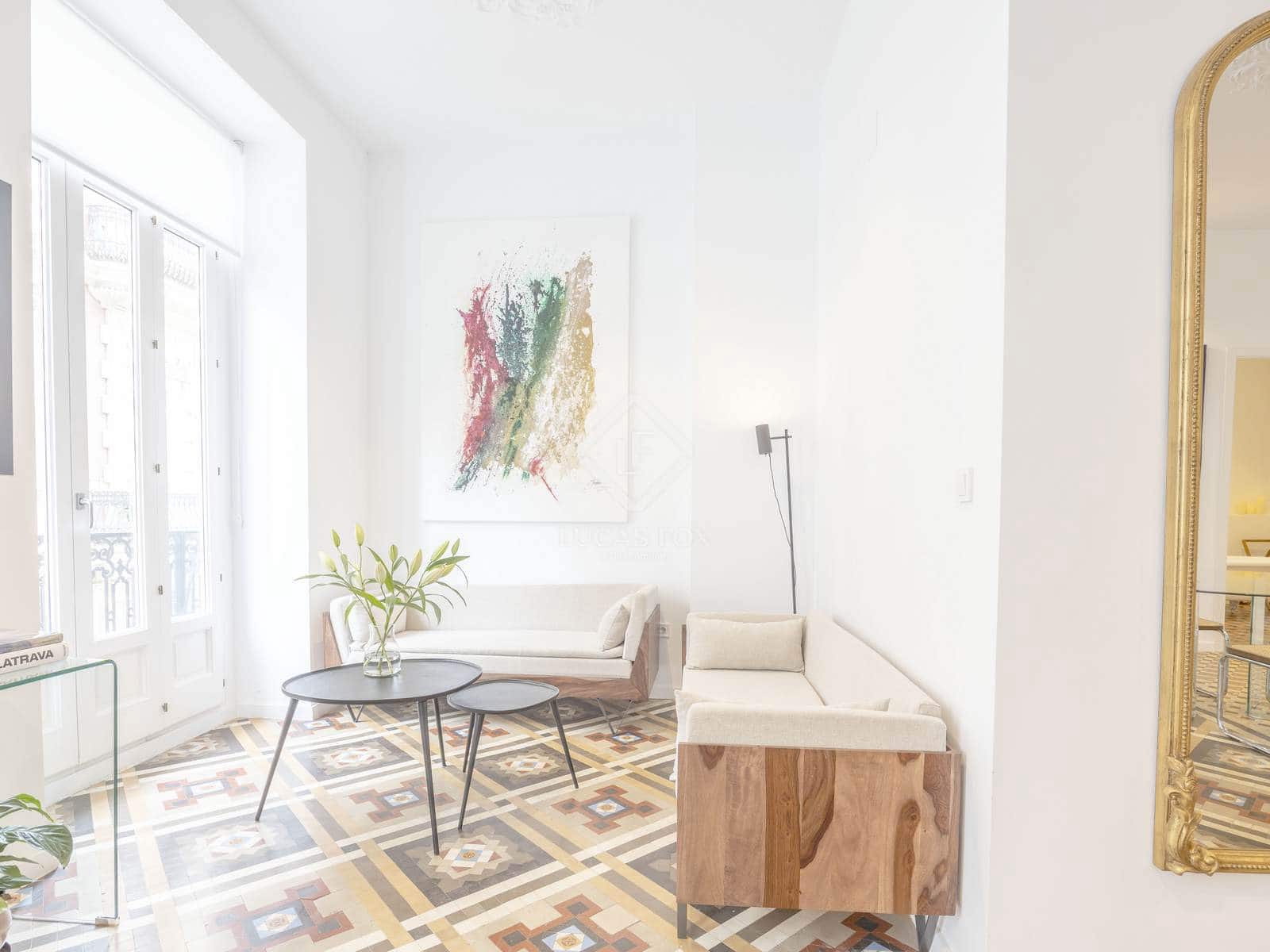 3 bedroom Apartment for rent in Valencia city - € 5,000 (Ref: 9004625)