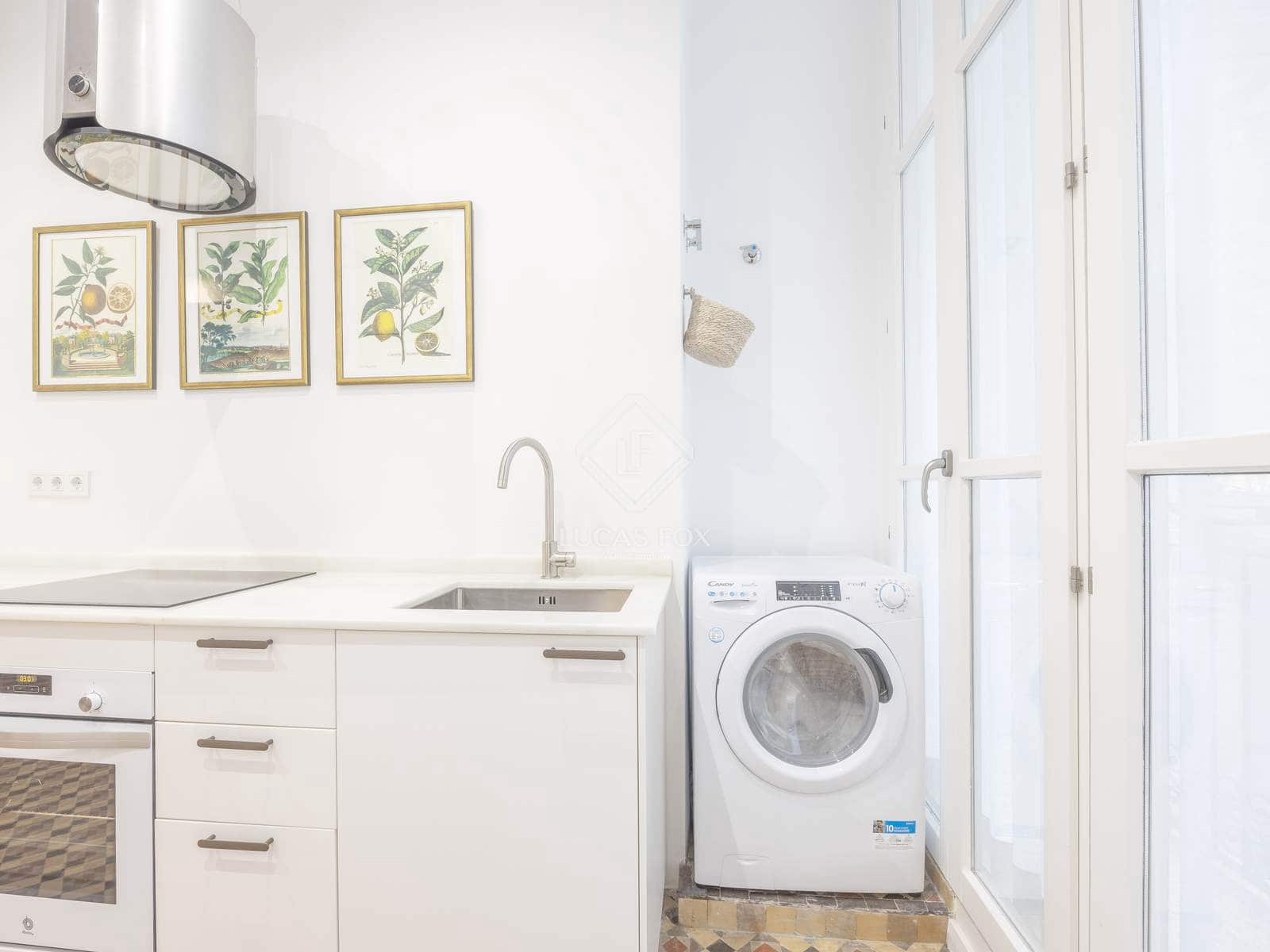 3 bedroom Apartment for rent in Valencia city - € 5,000 (Ref: 9004625)