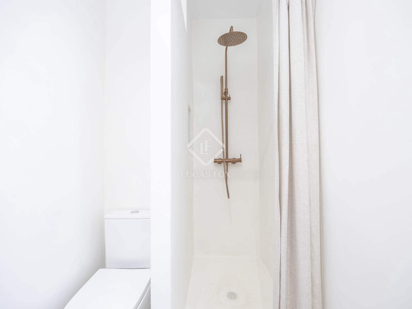 3 bedroom Apartment for rent in Valencia city - € 5,000 (Ref: 9004625)