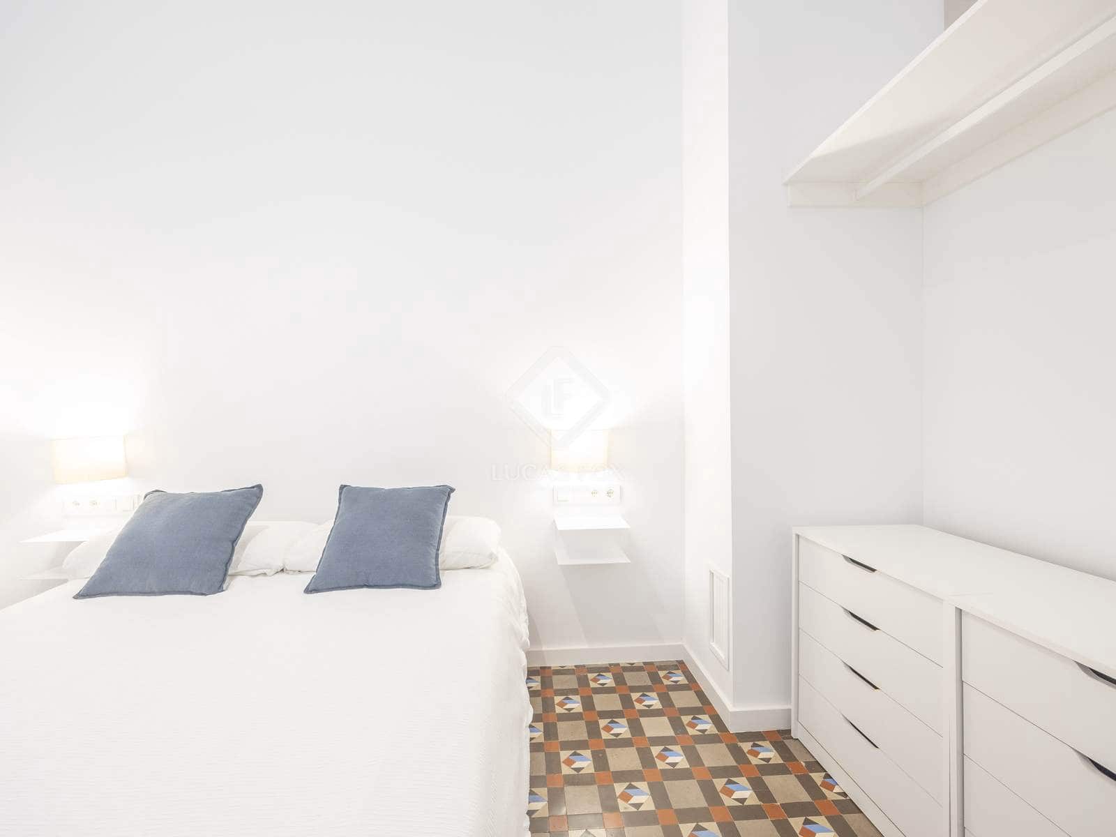 3 bedroom Apartment for rent in Valencia city - € 5,000 (Ref: 9004625)