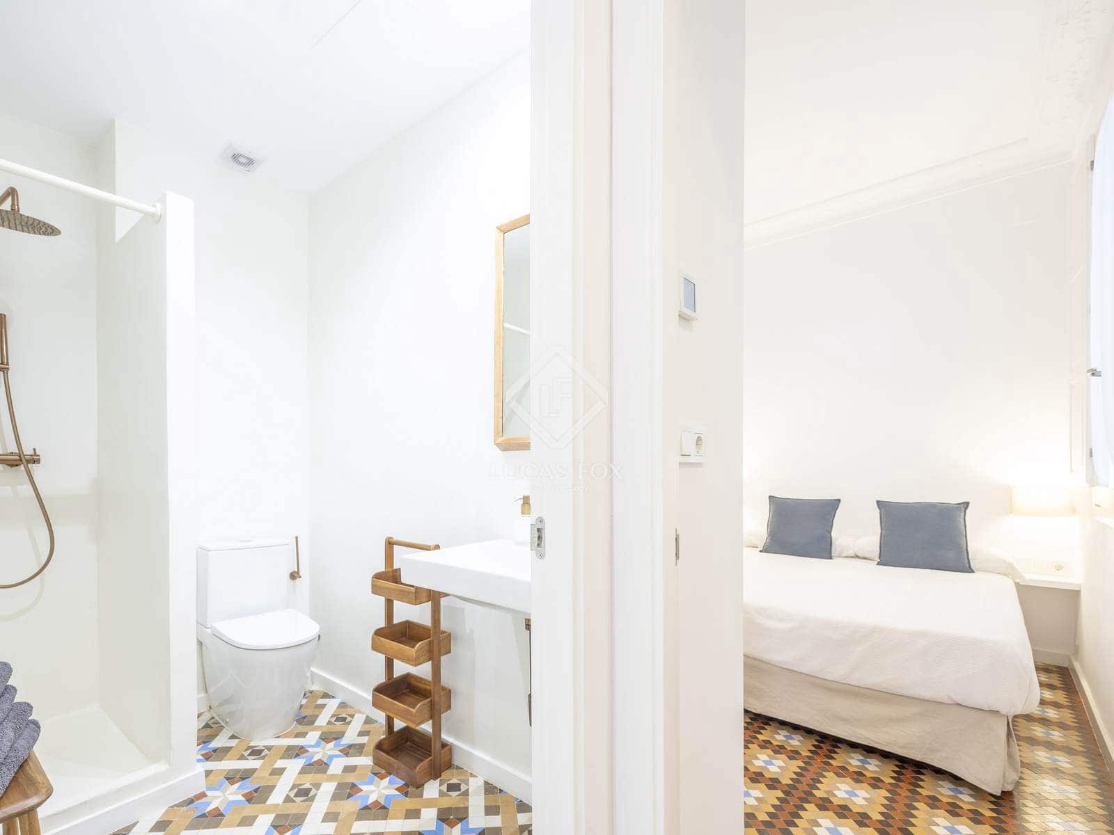 3 bedroom Apartment for rent in Valencia city - € 5,000 (Ref: 9004625)