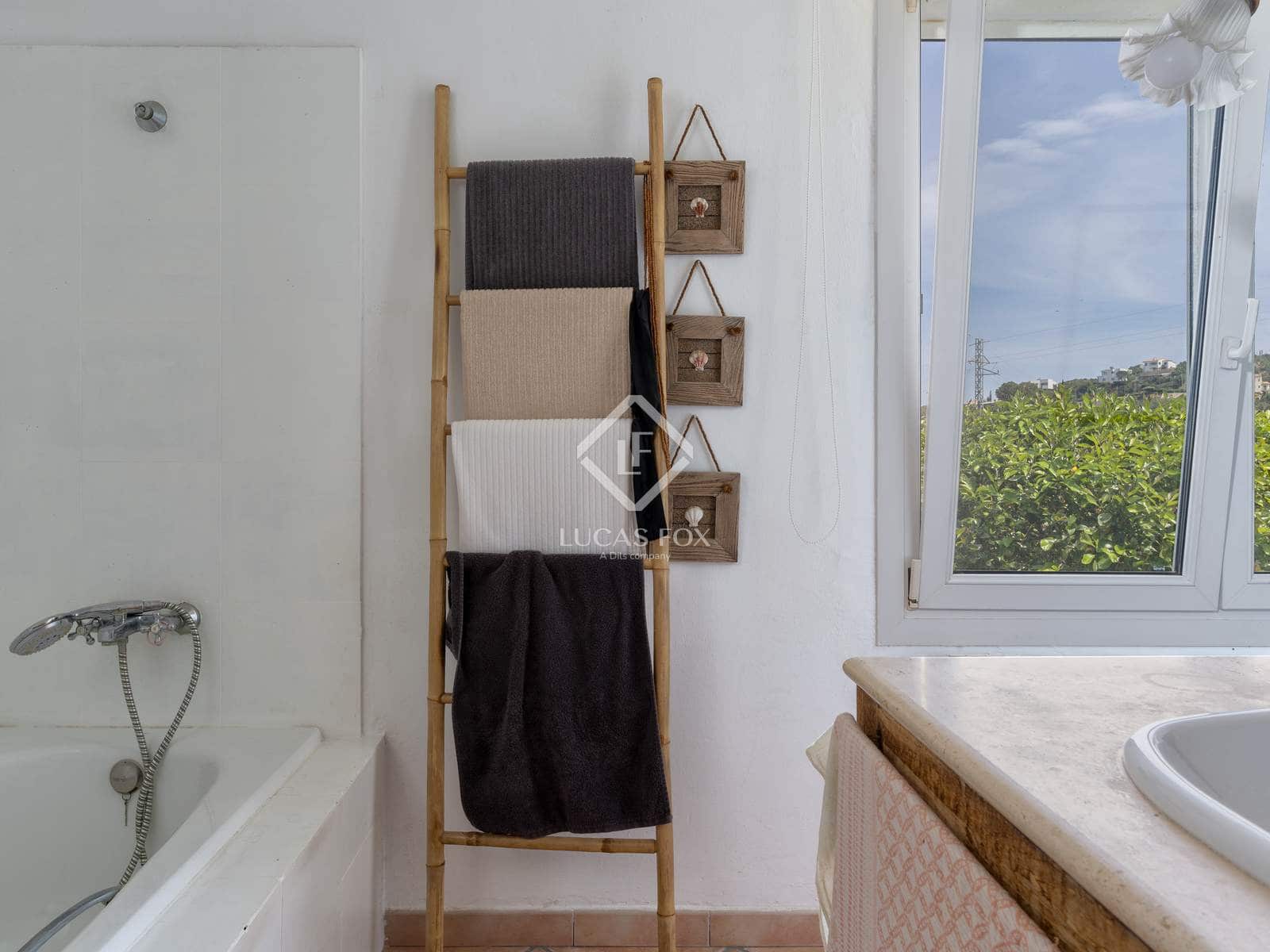 4 slaapkamer Villa te koop in Begur met garage - € 750.000 (Ref: 9005866)