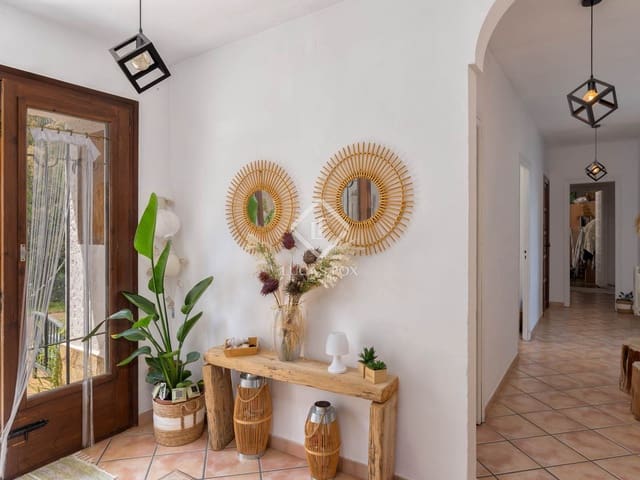 4 quarto Moradia para venda em Begur com garagem - 750 000 € (Ref: 9005866)