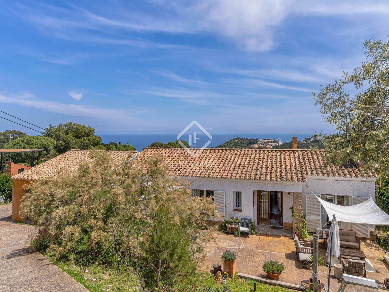 4 slaapkamer Villa te koop in Begur met garage - € 750.000 (Ref: 9005866)