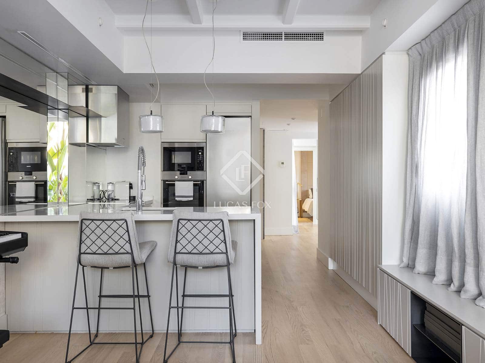 2 soveværelse Penthouse til salg i Barcelona by - € 1.290.000 (Ref: 9006598)