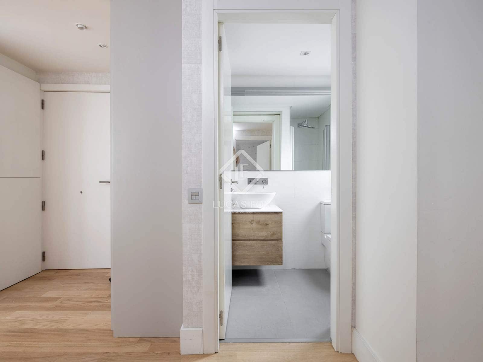 2 soveværelse Penthouse til salg i Barcelona by - € 1.290.000 (Ref: 9006598)