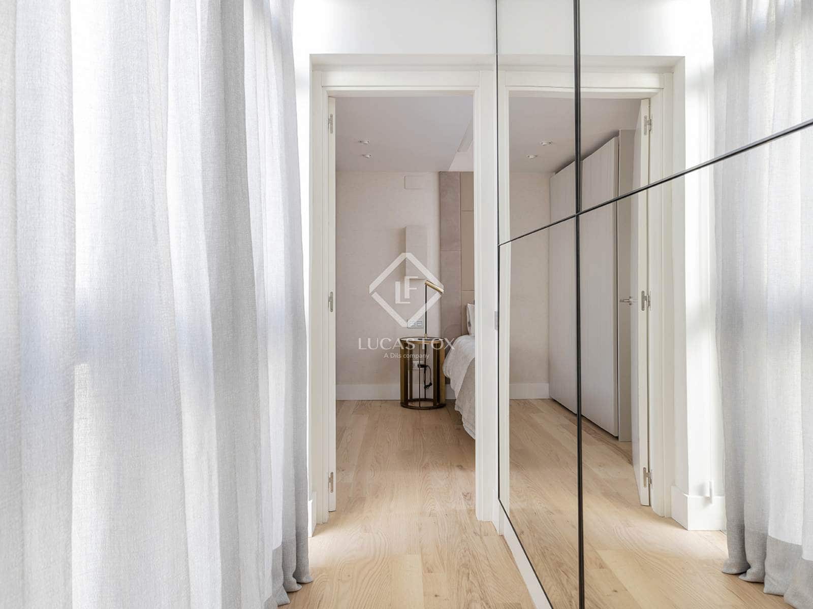 2 soveværelse Penthouse til salg i Barcelona by - € 1.290.000 (Ref: 9006598)