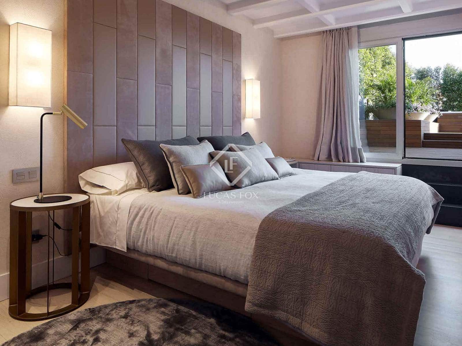 2 soveværelse Penthouse til salg i Barcelona by - € 1.290.000 (Ref: 9006598)