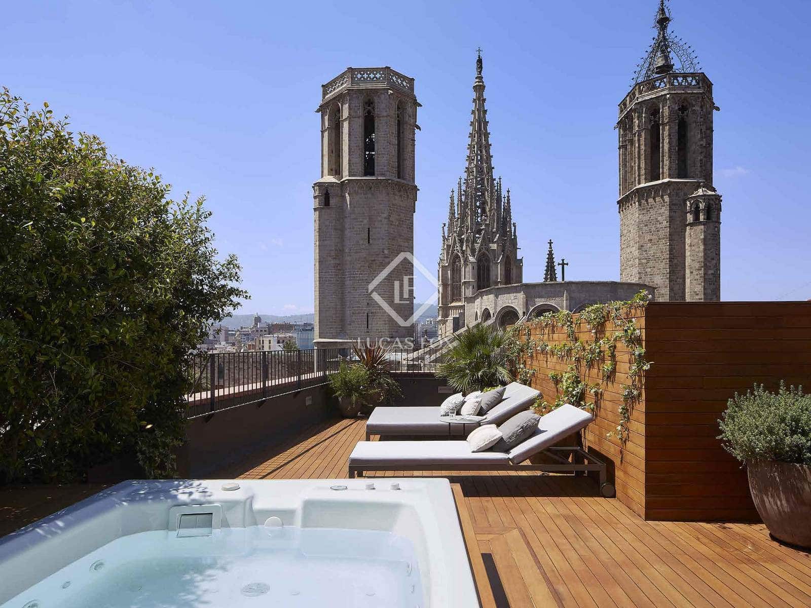 2 soveværelse Penthouse til salg i Barcelona by - € 1.290.000 (Ref: 9006598)