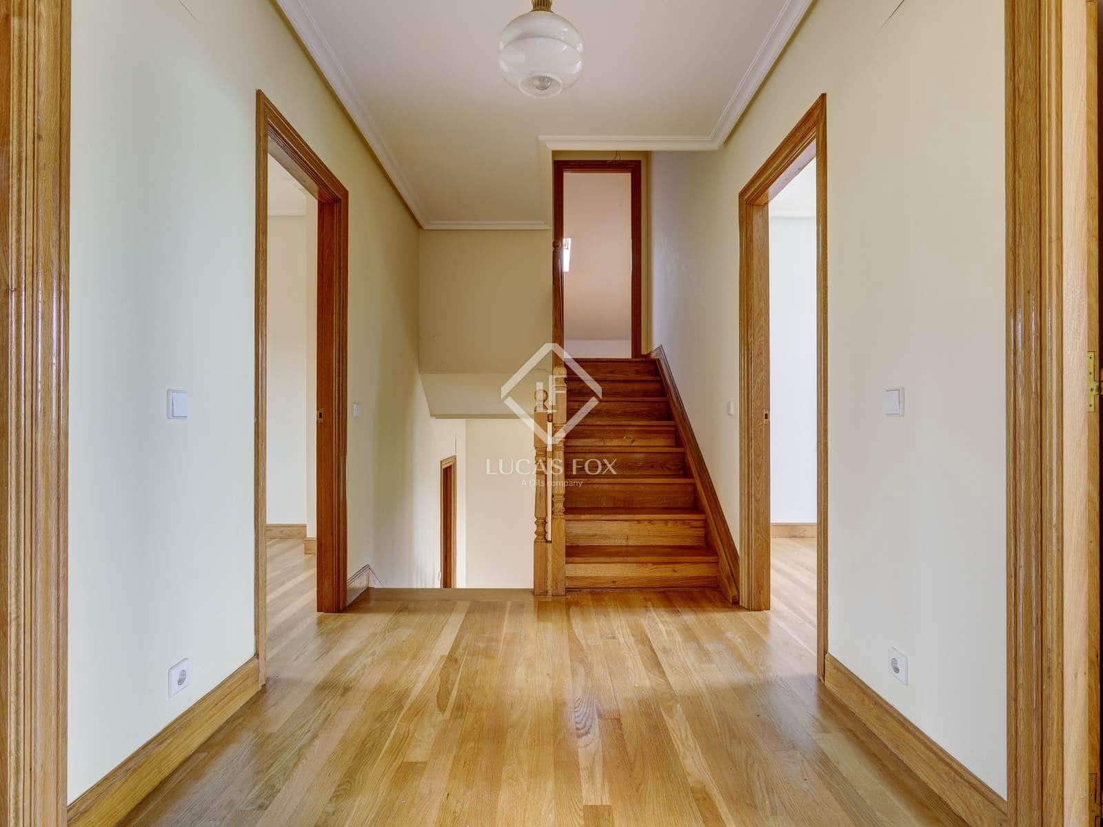 7 soveværelse Villa til salg i Donostia-San Sebastian med garage - € 1.590.000 (Ref: 9006601)