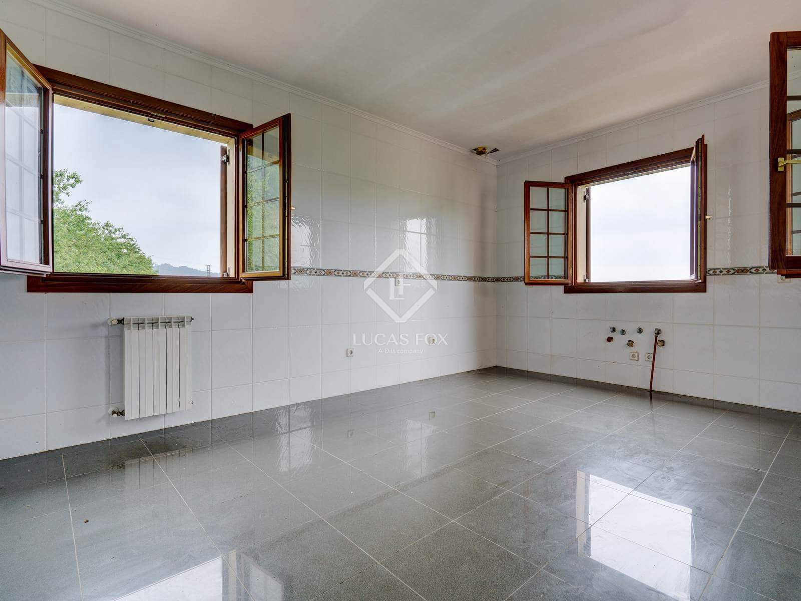 7 soveværelse Villa til salg i Donostia-San Sebastian med garage - € 1.590.000 (Ref: 9006601)