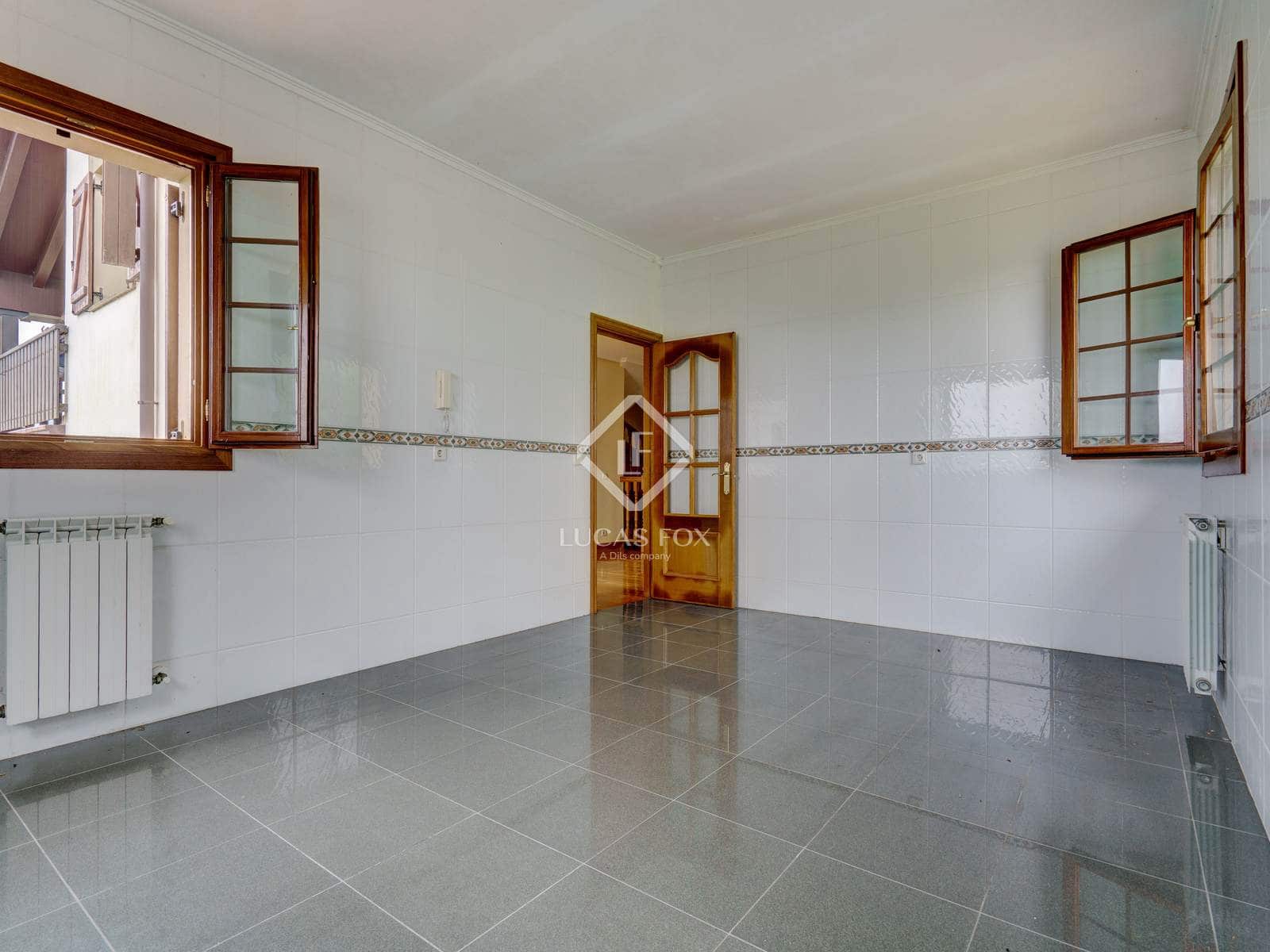 7 soveværelse Villa til salg i Donostia-San Sebastian med garage - € 1.590.000 (Ref: 9006601)