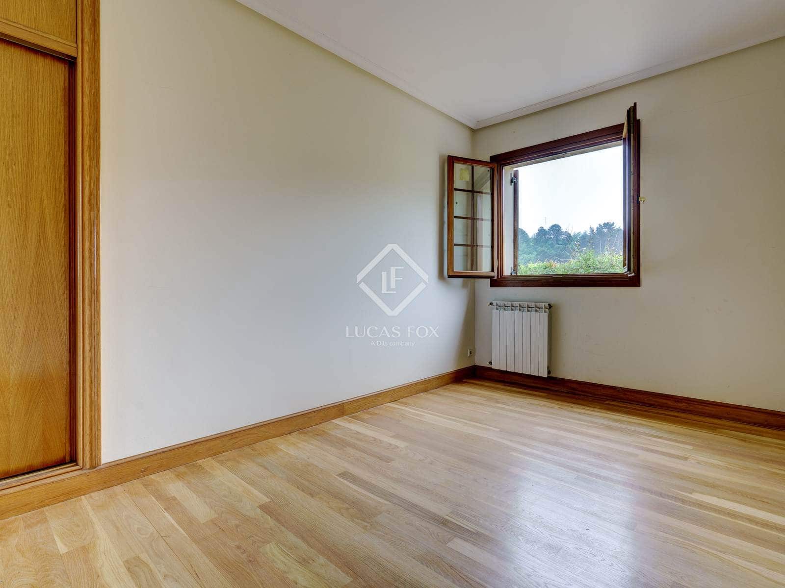 7 soveværelse Villa til salg i Donostia-San Sebastian med garage - € 1.590.000 (Ref: 9006601)