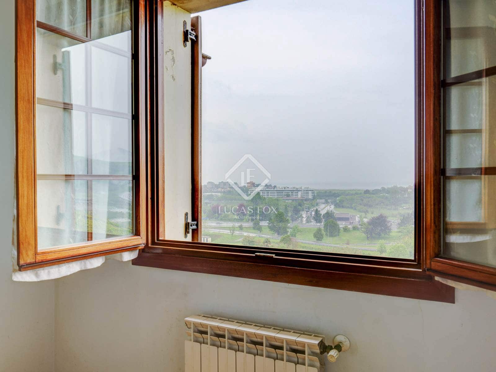 7 soveværelse Villa til salg i Donostia-San Sebastian med garage - € 1.590.000 (Ref: 9006601)