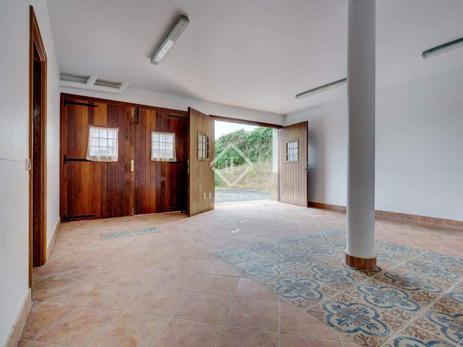 7 soveværelse Villa til salg i Donostia-San Sebastian med garage - € 1.590.000 (Ref: 9006601)